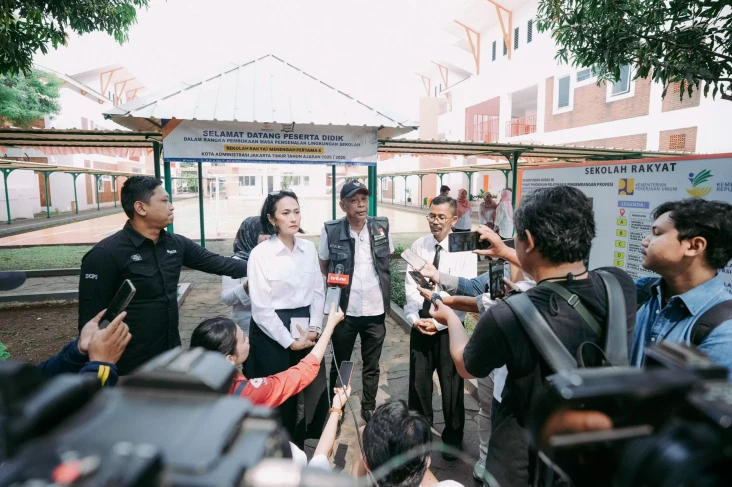 Presiden Prabowo Undang...