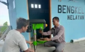 PHE OSES Bantu Nelayan...