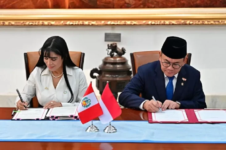 Indonesia-Peru Tanda...