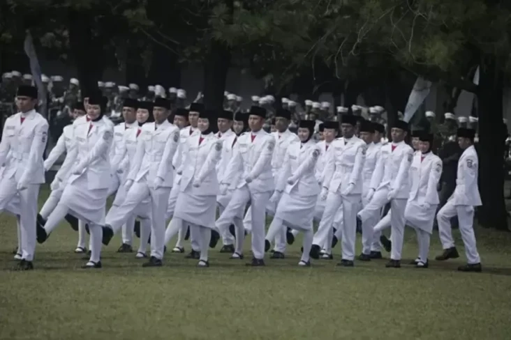 Presiden Prabowo Kukuhkan...
