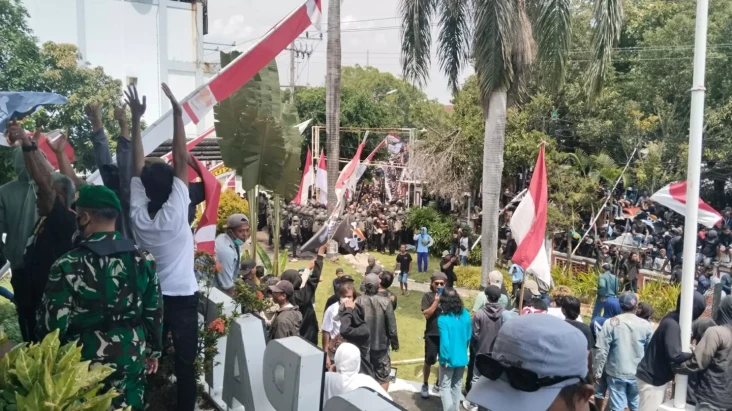 Mungkinkah Pemakzulan...
