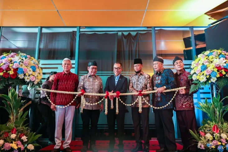 UT Hadirkan Gedung Baru...