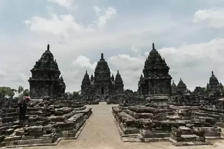 Cerita Danau Buatan...