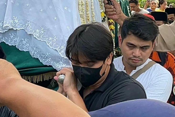 Billy Syahputra Ikut...