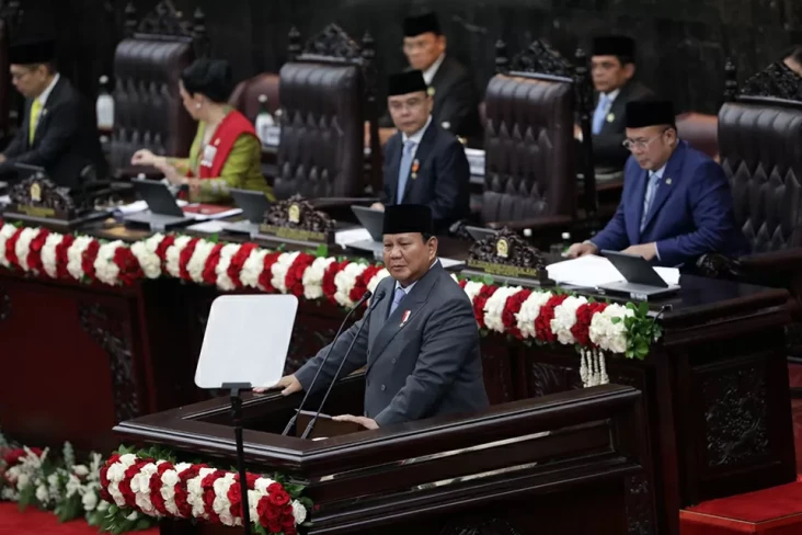 Prabowo Kritik Tajam...