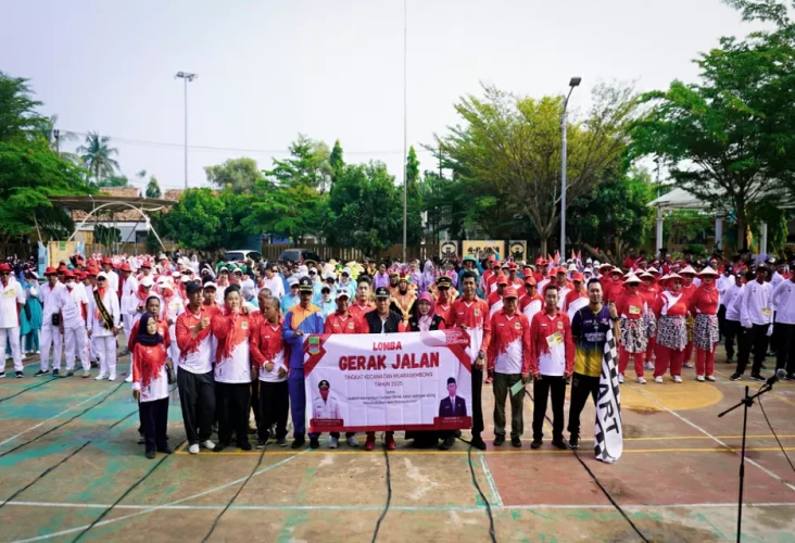 Rayakan HUT Ke-80 Kemerdekaan...
