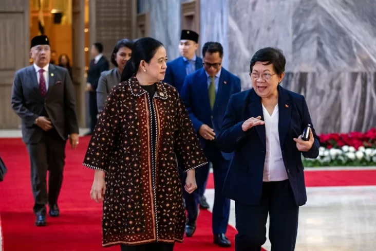 Puan Bertemu Ketua Parlemen...