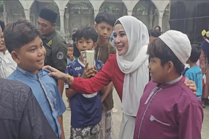 Peringati HUT Ke-80...