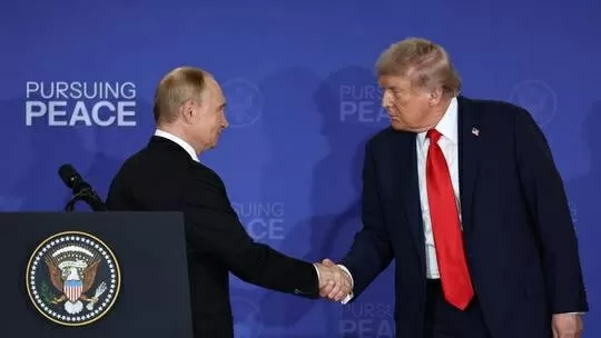 Putin pada Trump: Lain...