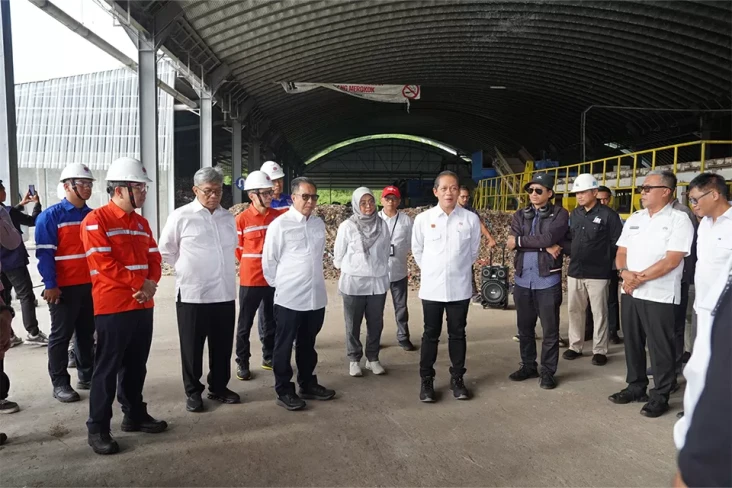 Menteri LH Minta Percepat...