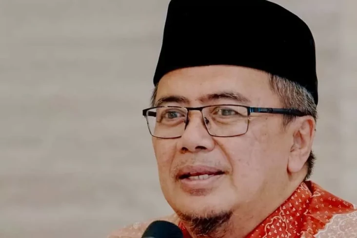 Pajak dan Zakat dalam...