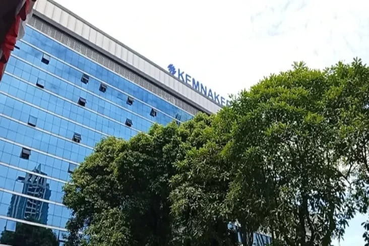 KPK Segel Ruangan K3...