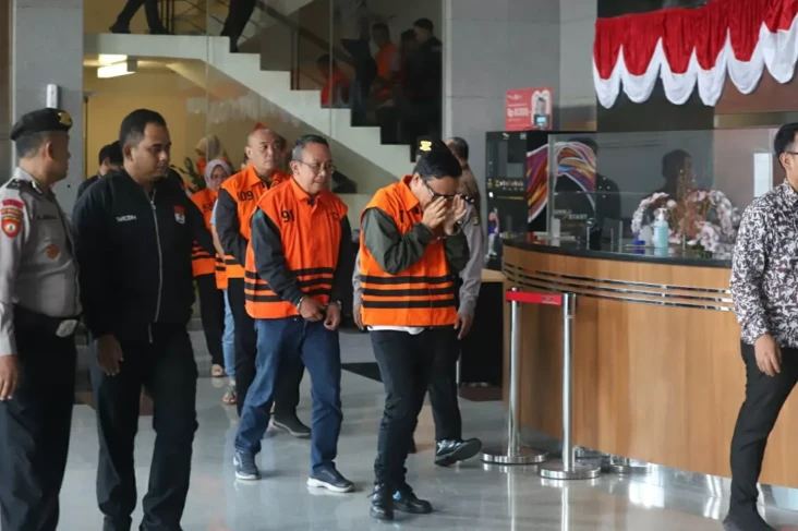 KPK Ungkap Aliran Uang...
