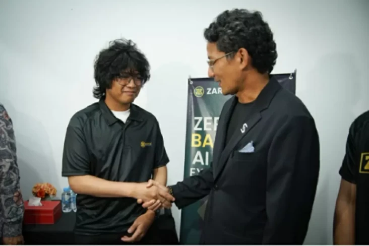 Tingkatkan Wawasan,...