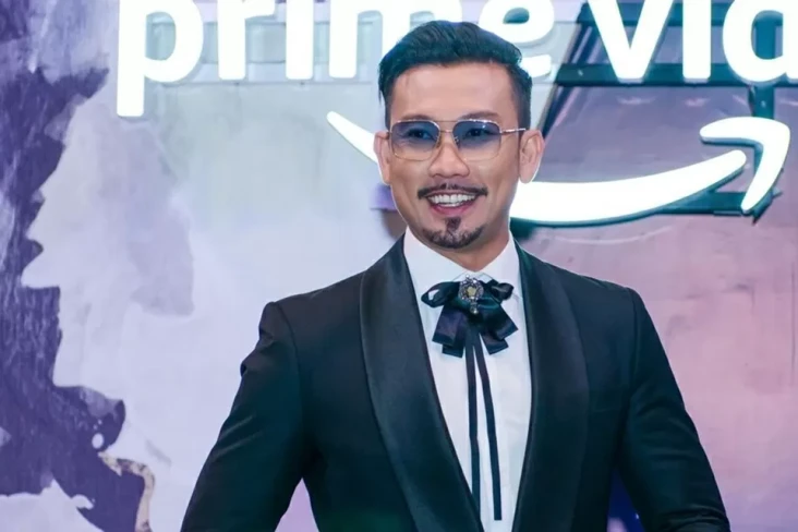 Siapa Artis Inisial...