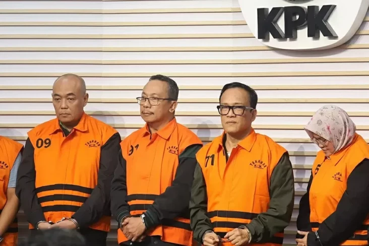 Beri Noel Rp3 Miliar,...