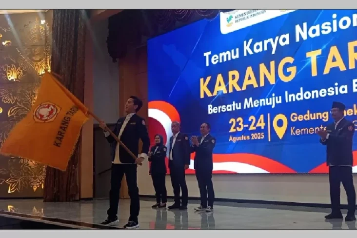 Budisatrio Djiwandono...