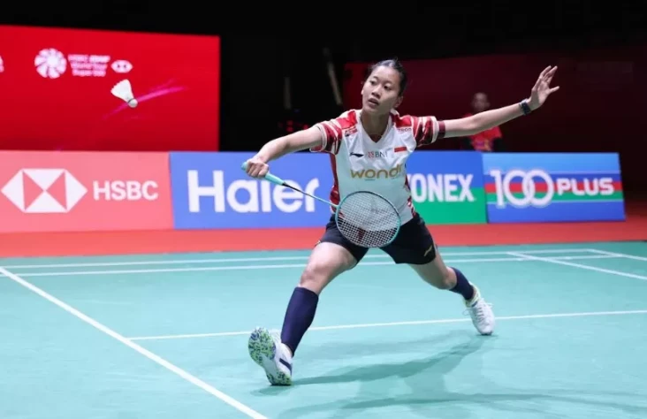 Putri KW Tembus 16 Besar...