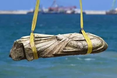 Berhala yang Biasa Disembah...