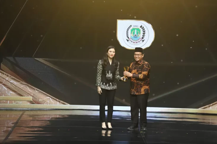 19 Tokoh Sabet Penghargaan...