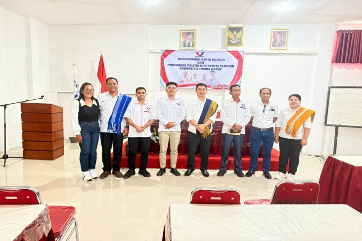 Safari Politik ke Sumba...
