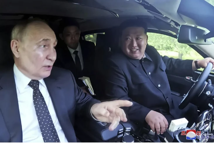 Putin dan Kim Jong-un...