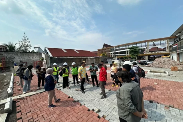 Pasar Godean Sleman...