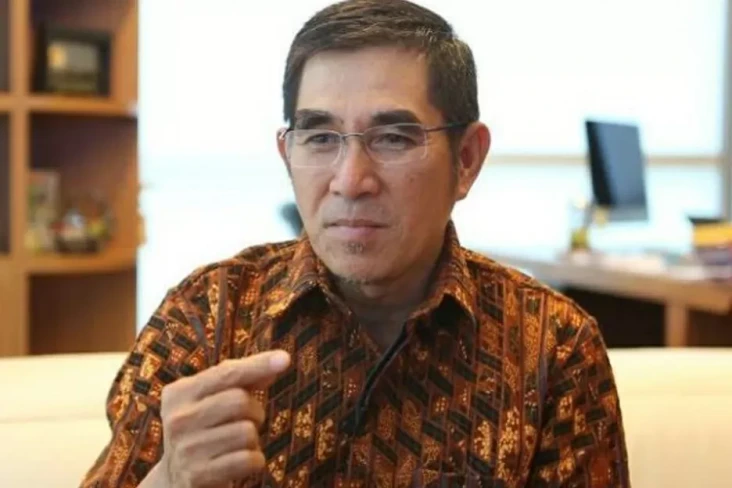 Pimpinan Pusat Syarikat...