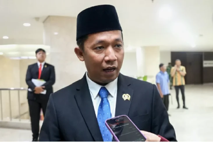 Perluas Akses Pendidikan,...