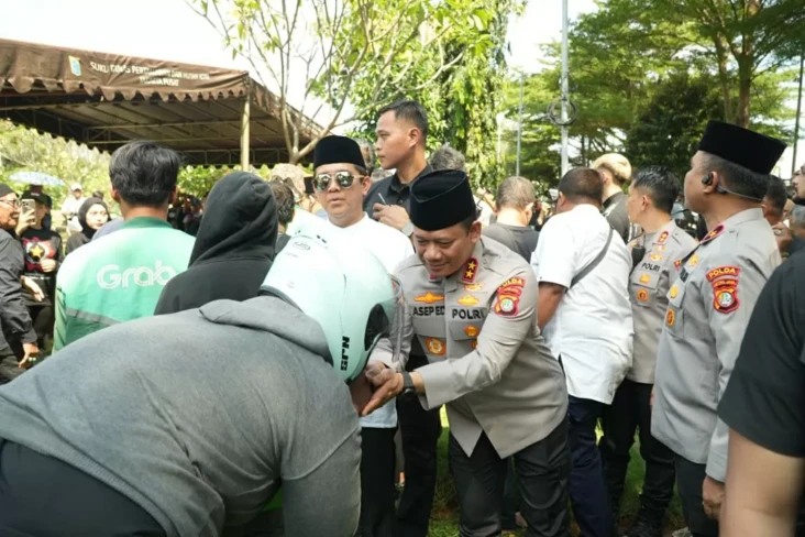 Irjen Pol Asep Edi Suheri...