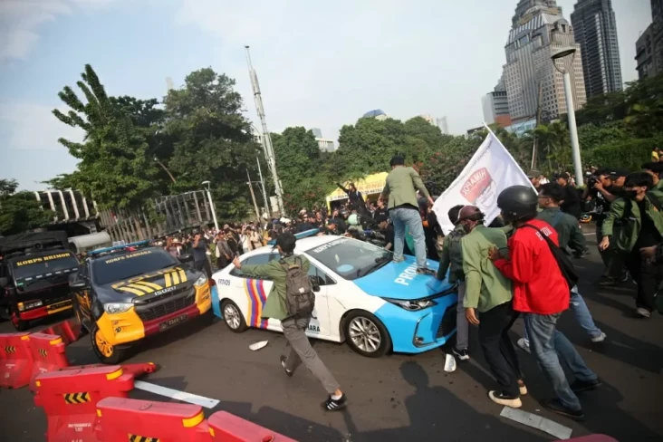 Gelar Aksi di Polda...