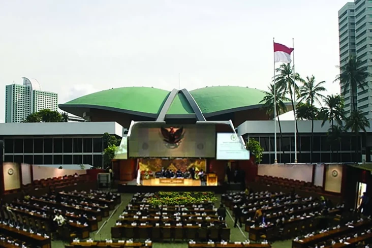 Anggaran DPR Meroket...