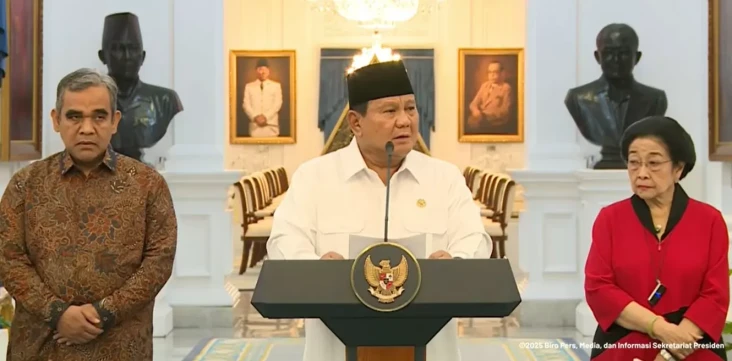 Prabowo Sebut DPR Bakal...
