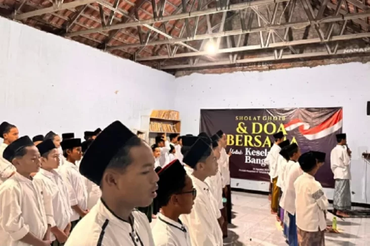 Pondok Pesantren se-Jombang...