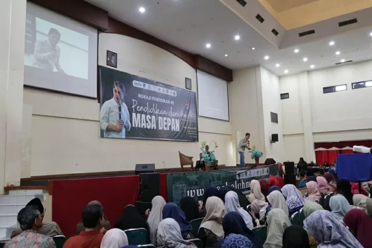 Ngkaji Pendidikan GSM,...