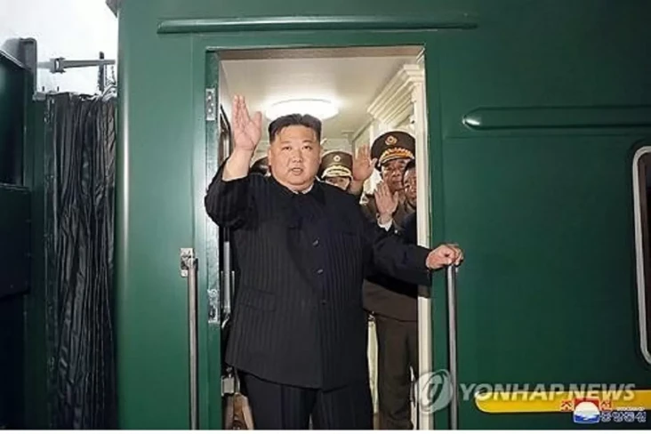 Pemimpin Korut Kim Jong-un...