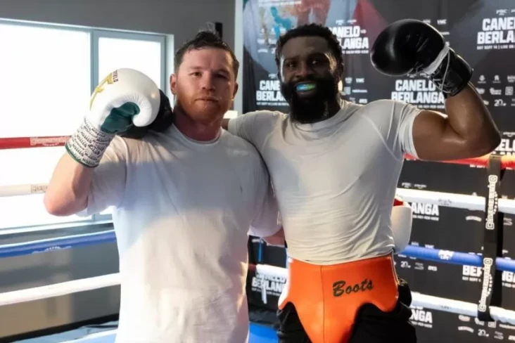 Terence Crawford Respons...
