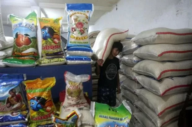 Penghapusan Beras Medium...