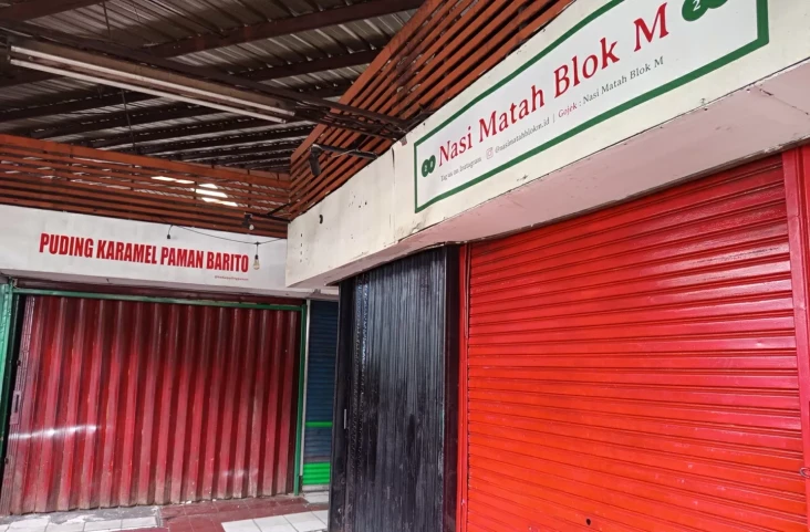 Suasana District Blok...