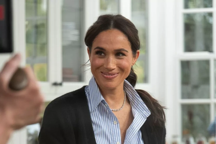 Meghan Markle Diisukan...