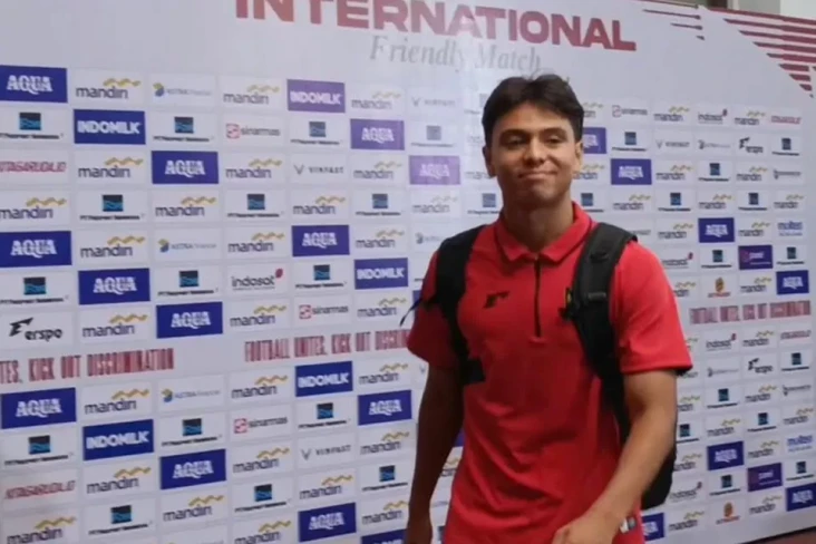 Apakah Adrian Wibowo...