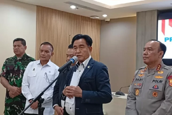 Yusril: 2 Personel Brimob...