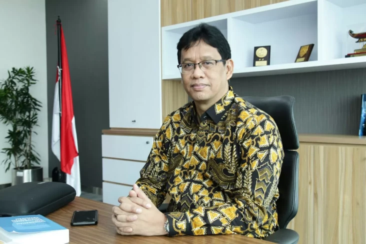 Profil Purbaya Sadewa,...