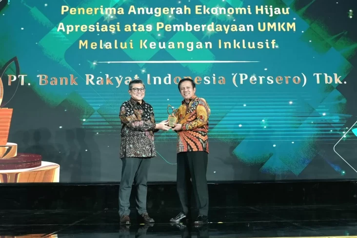 Konsisten Layani Keuangan...