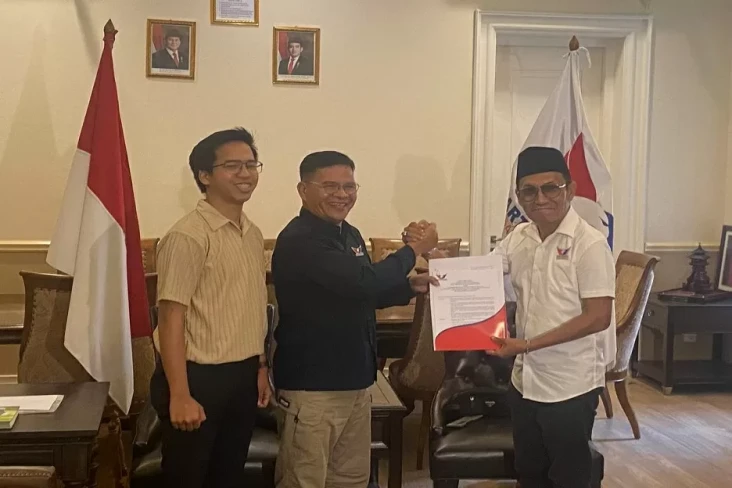 Diangkat Jadi Ketua...