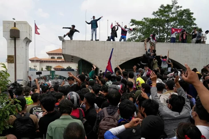 Generasi Z Nepal Tuntut...