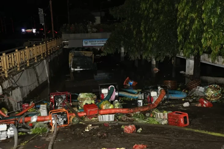BNPB Kerahkan 600 Petugas...