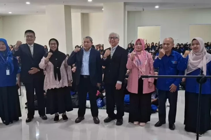 697 Mahasiswa Baru Unibang...