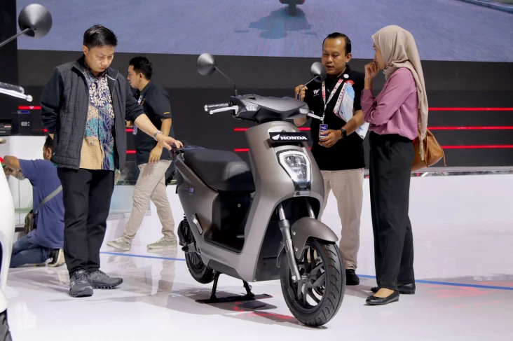 Di Tengah Lesunya Pasar,...