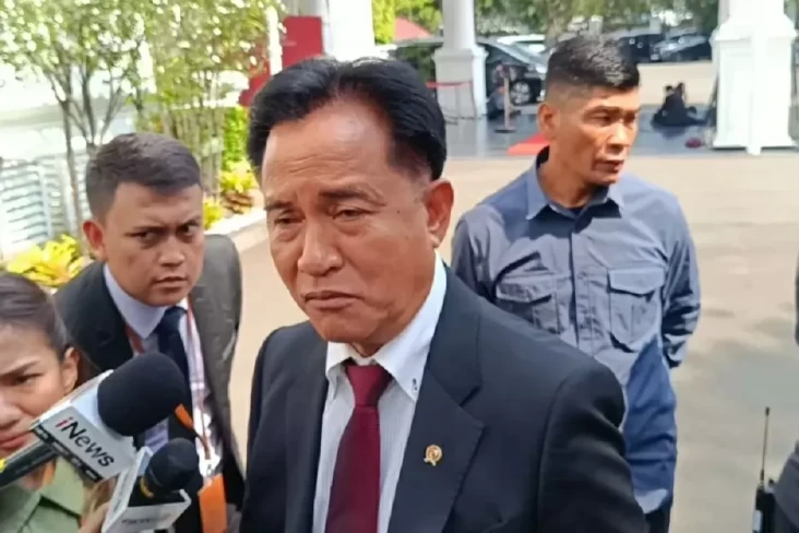 Hukum Pelaku Demo Anarkis,...